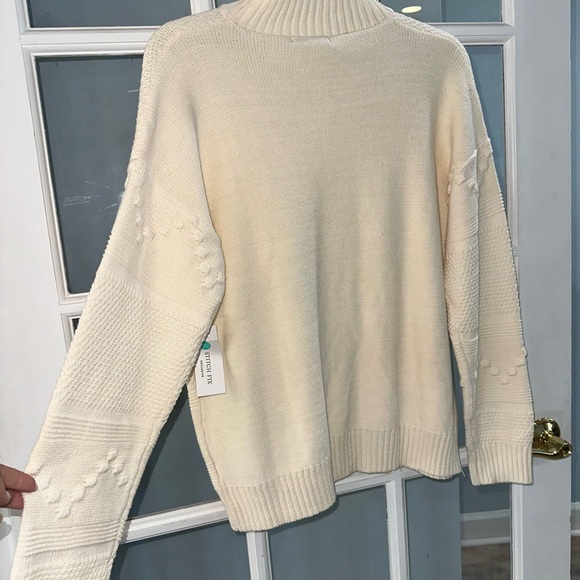 New Women’s Pink Clover Gabriel Mock Neck Cable Knit Sweater beige Size XL - Picture 2 of 10